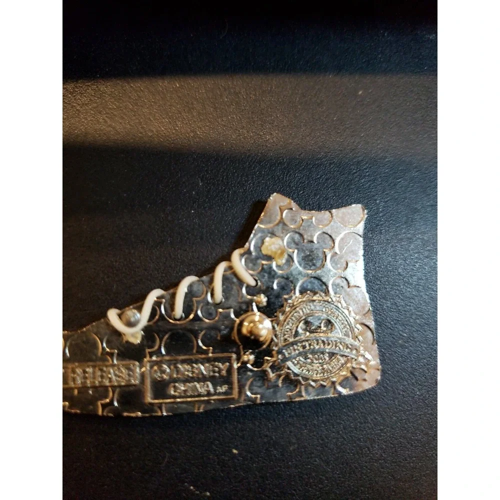 Disney Pin Chip Dale Tennis shoe Hightop Sneaker Chipmunk Artist Proof AP
